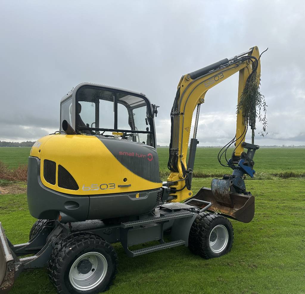 Neuson 6503 WD  6.0 ton mobile kraan Neuson 6503 WD  6.0 ton mobile kraan