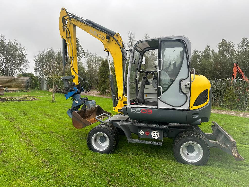 Neuson 6503 WD  6.0 ton mobile kraan Neuson 6503 WD  6.0 ton mobile kraan