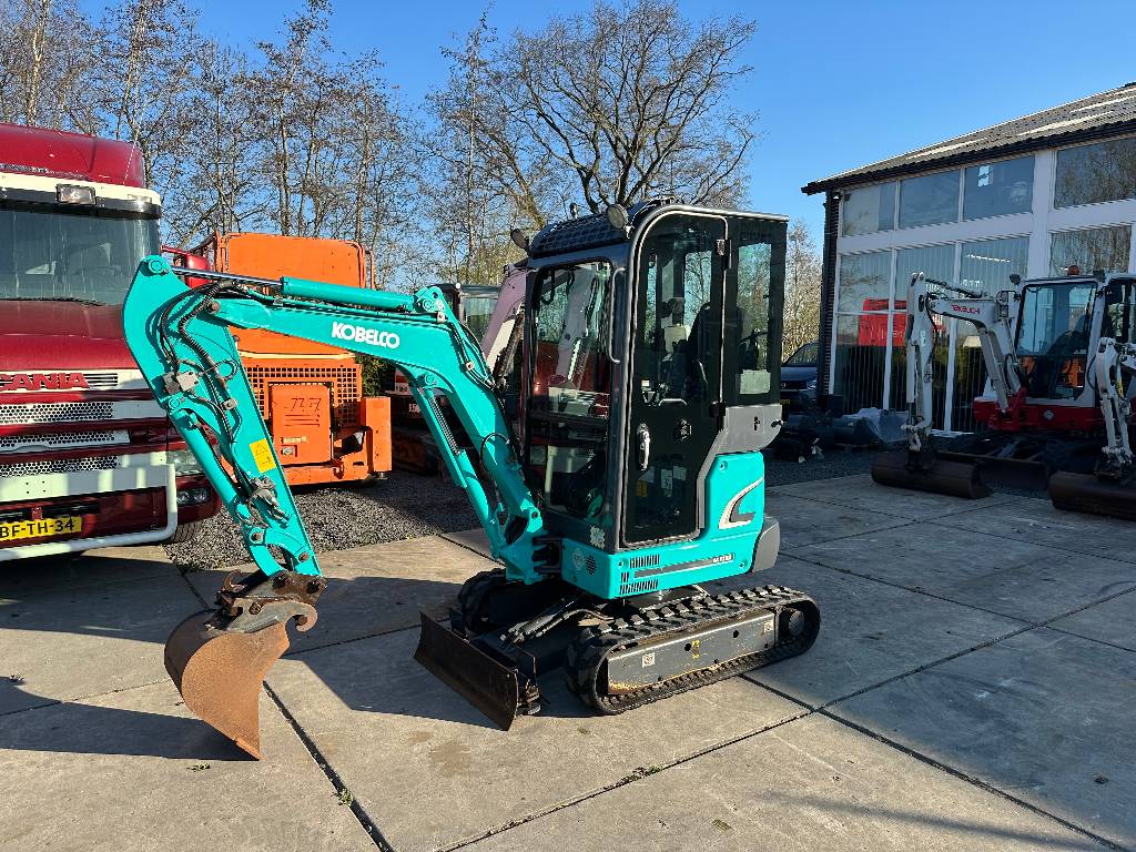 Kobelco SK 17 SR-3    i.z.m.st.