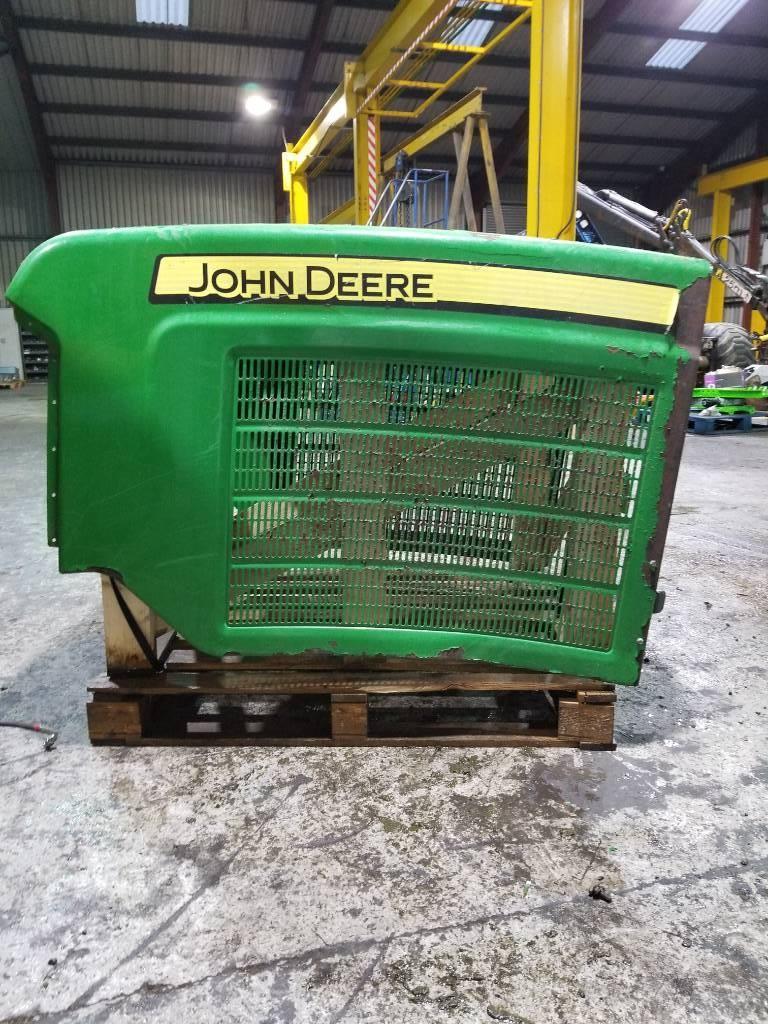 John Deere 1270 E Eco III ENGINE HOOD John Deere 1270 E Eco III ENGINE HOOD