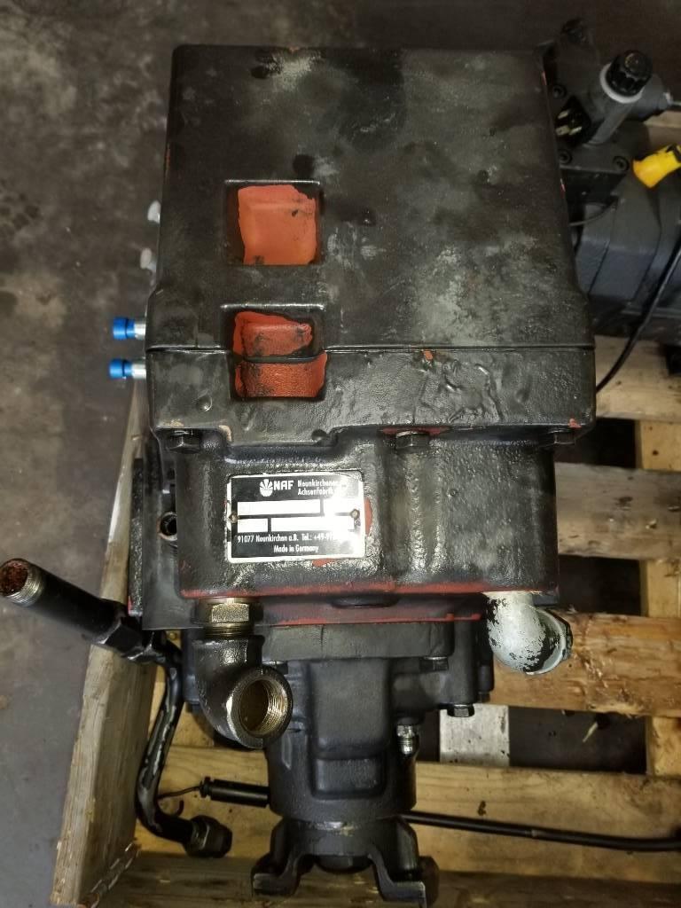 Timberjack 1410D TRANSFER BOX LOK 87 4 Timberjack 1410D TRANSFER BOX LOK 87 4