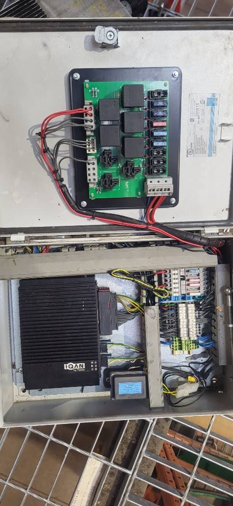 Logset 8H HEAD BOX AND MODULES.