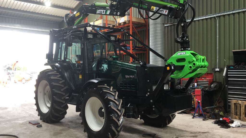 Valtra 8050 Valtra 8050