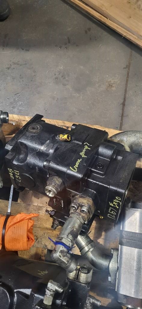 Ponsse ERGO CRANE PUMP