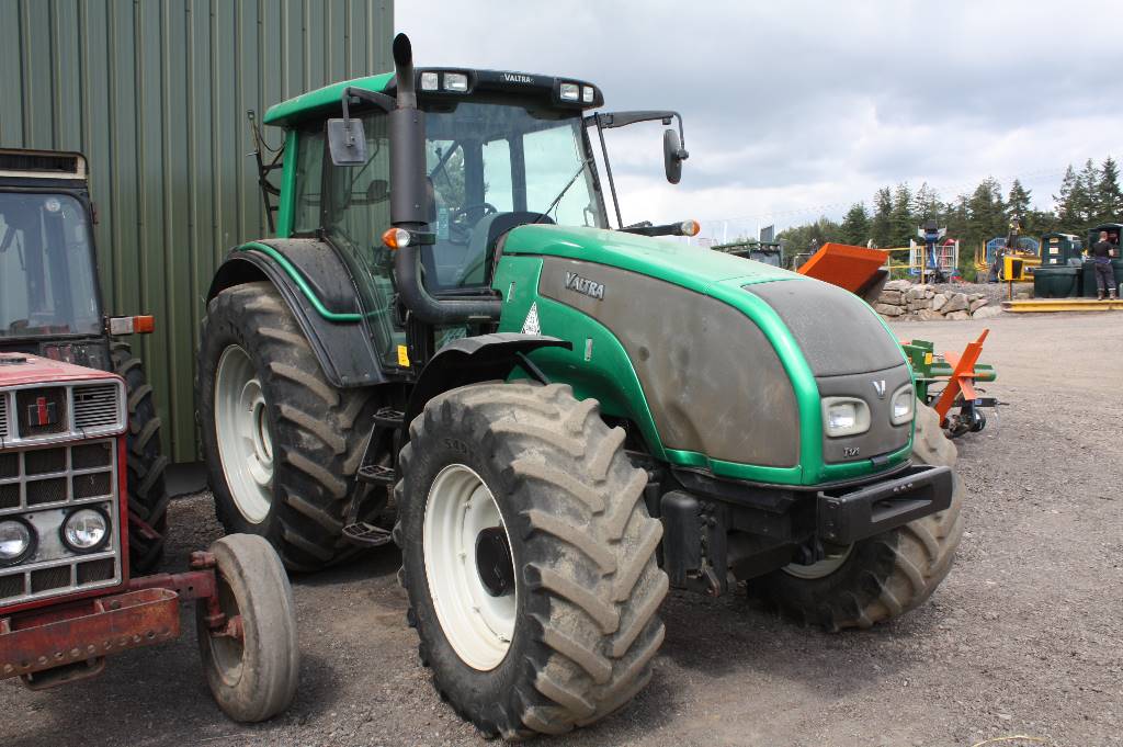Valtra T171 4WD Tractor Valtra T171 4WD Tractor