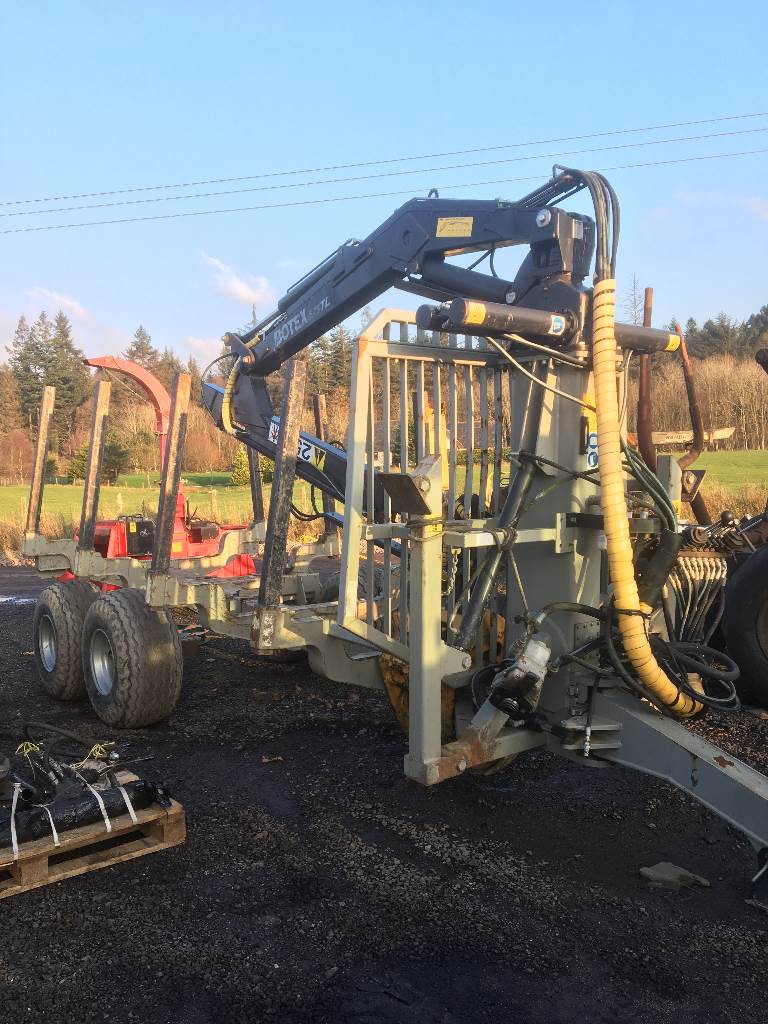 Botex 11t Euro Trailer c/w 570 Timber Loader Botex 11t Euro Trailer c/w 570 Timber Loader