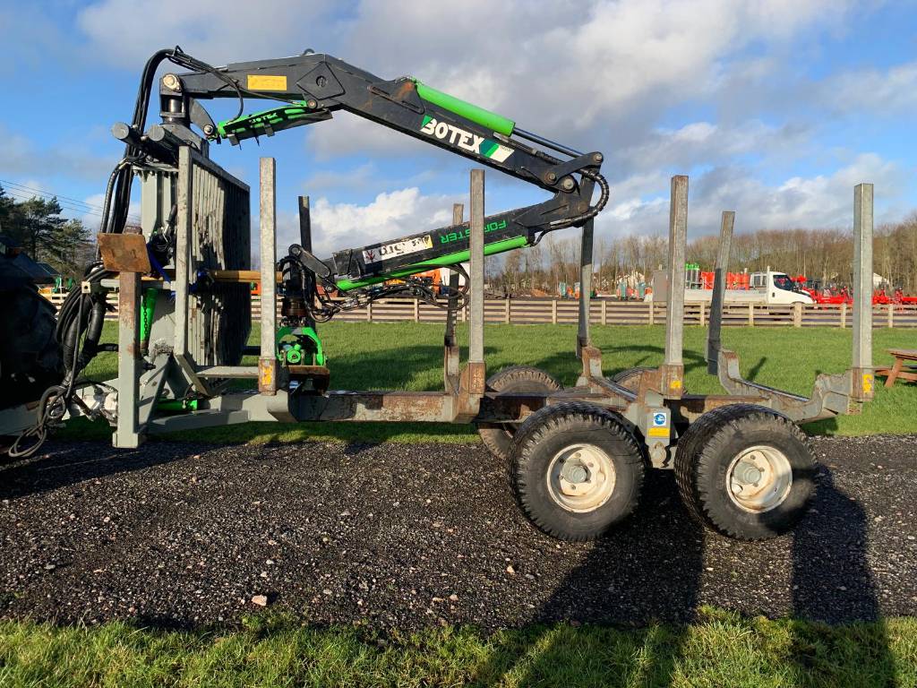 Botex Euro-11 Forestry Trailer 560 manual Loader
