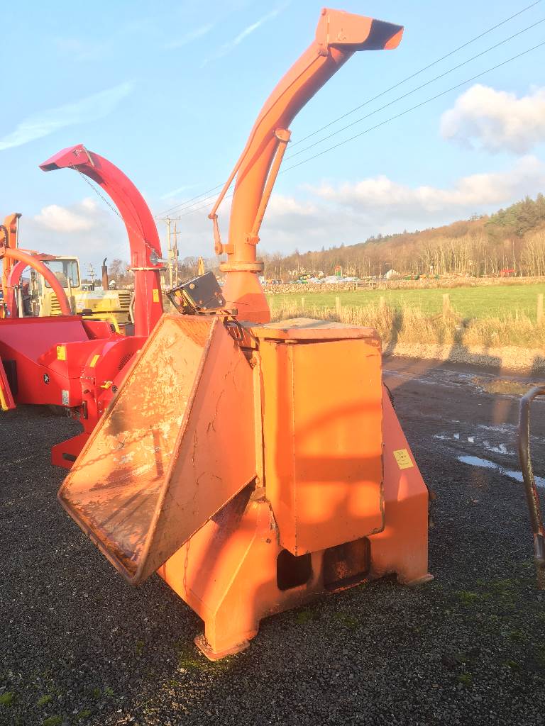 Entec PTO 300H Chipper Entec PTO 300H Chipper