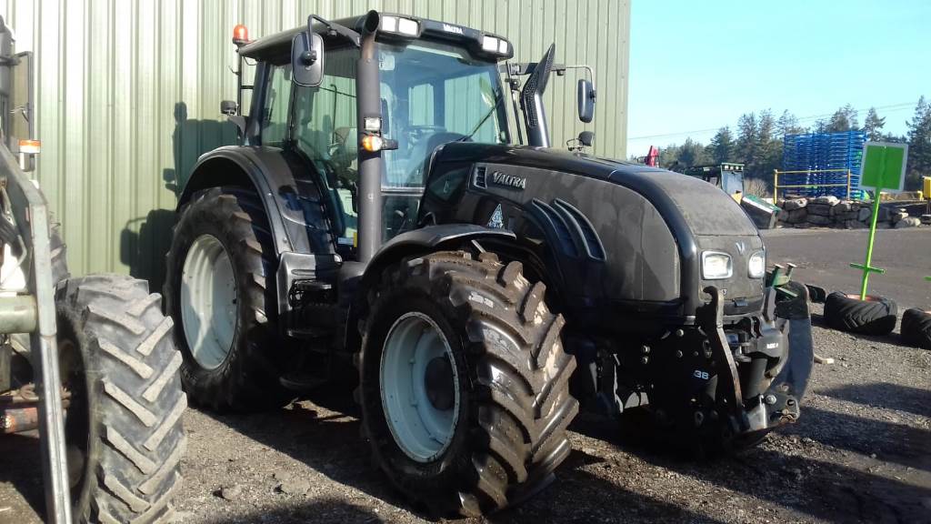 Valtra T163 Versu Valtra T163 Versu