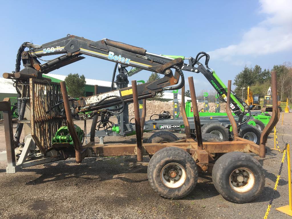 Botex 8t Versatile c/w Botex 560 Crane Botex 8t Versatile c/w Botex 560 Crane